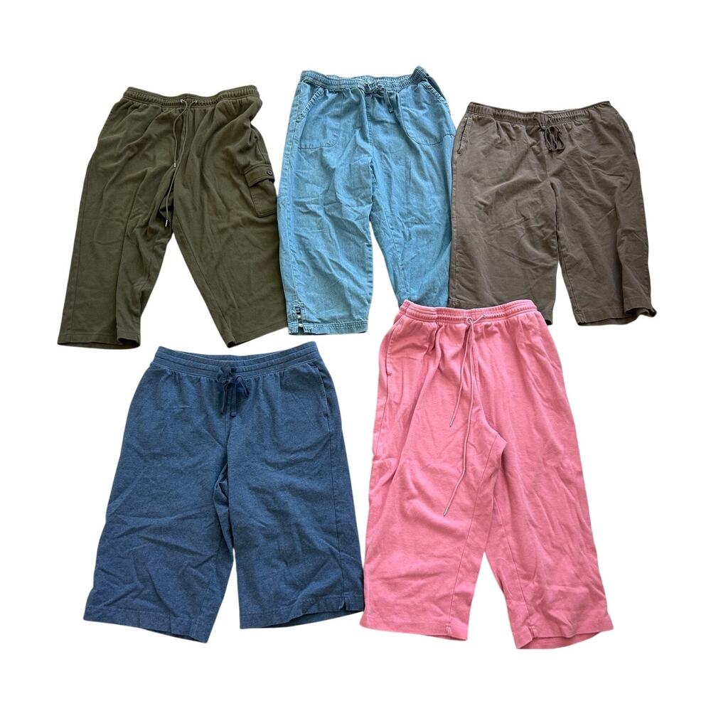Women’s Shorts & Capri Bundle Size M  Hasting & Smith, Karen Scott Sport & more